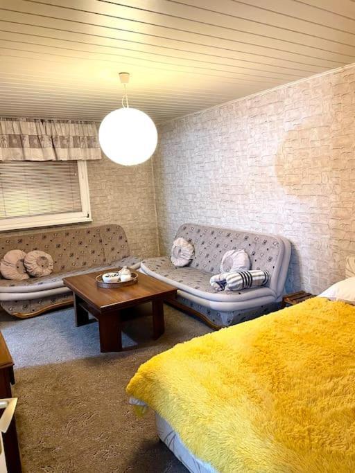 Airport Sarajevo Apartment 2 ภายนอก รูปภาพ