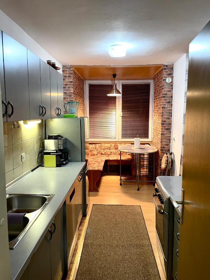 Airport Sarajevo Apartment 2 ภายนอก รูปภาพ